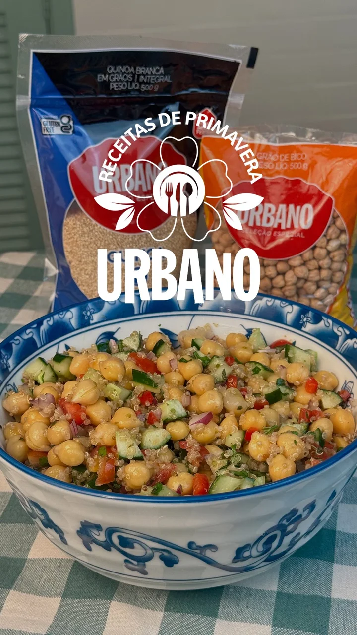 Salada grega com quinoa e grão-de-bico Urbano